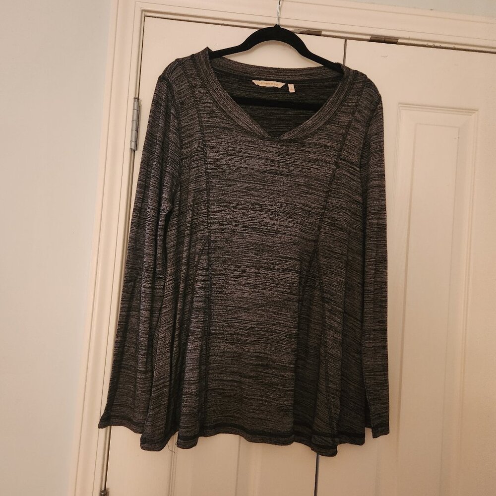 Soft Surroundings Gray V-Neck Sweater